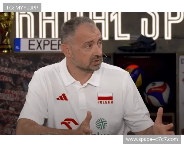 波兰男排超级杯决赛吸引国家队主帅格尔比奇观战，四国手登场