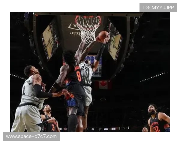 布伦森关键抛投命中，尼克斯险胜马刺取3连胜